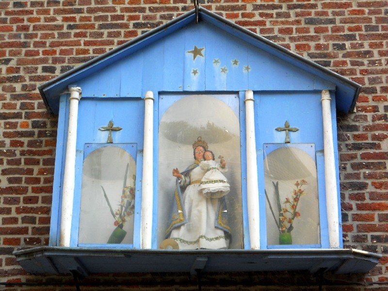 PHOTO 75