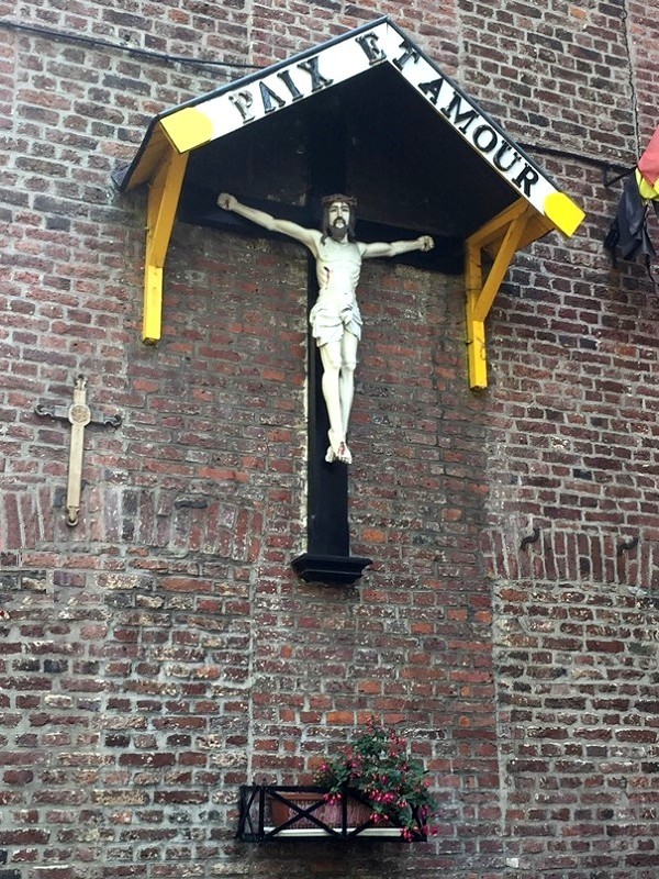 PHOTO 84