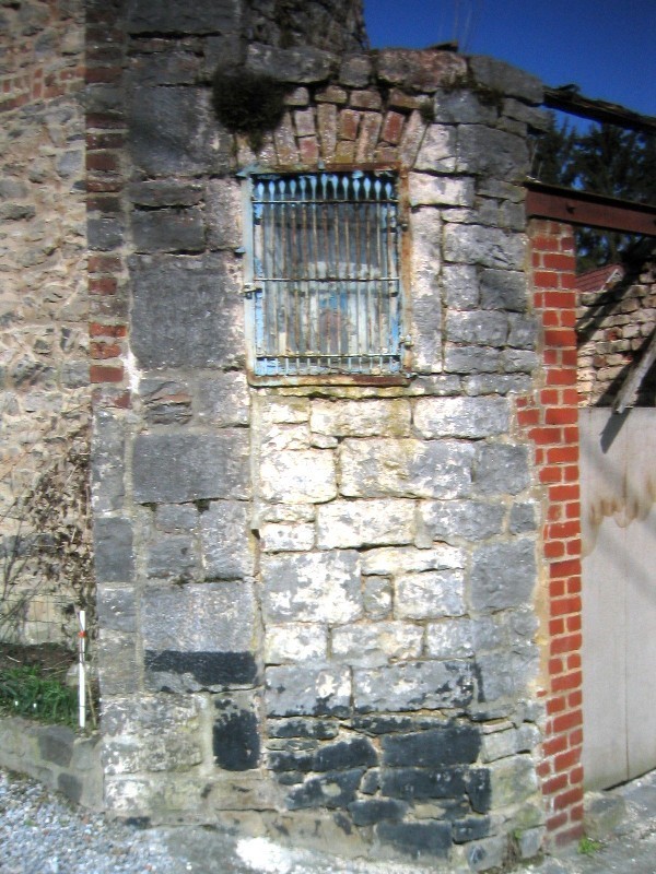 PHOTO 48